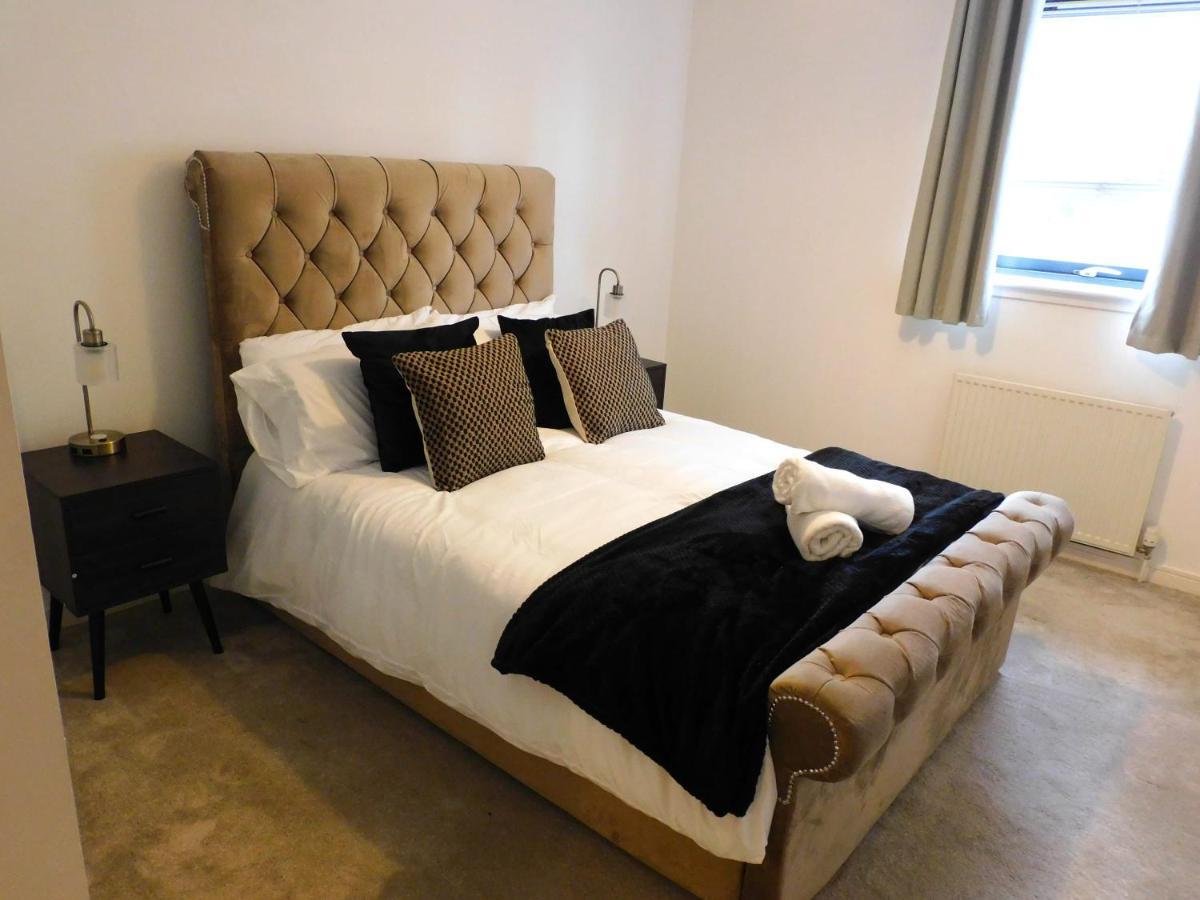 Fabulous 2 Bed Apt 10 Mins From City Centre Glasgow Buitenkant foto