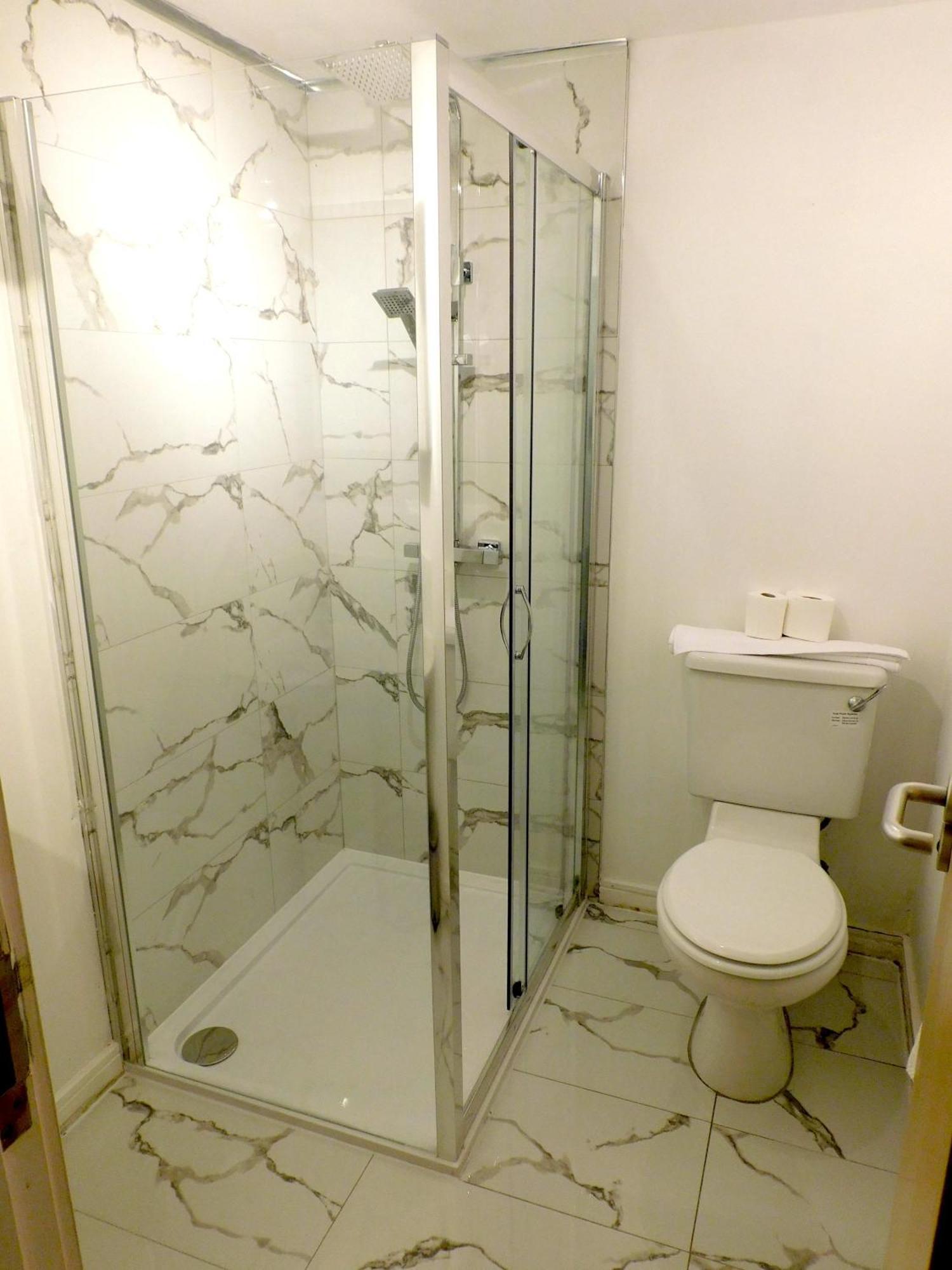 Fabulous 2 Bed Apt 10 Mins From City Centre Glasgow Buitenkant foto