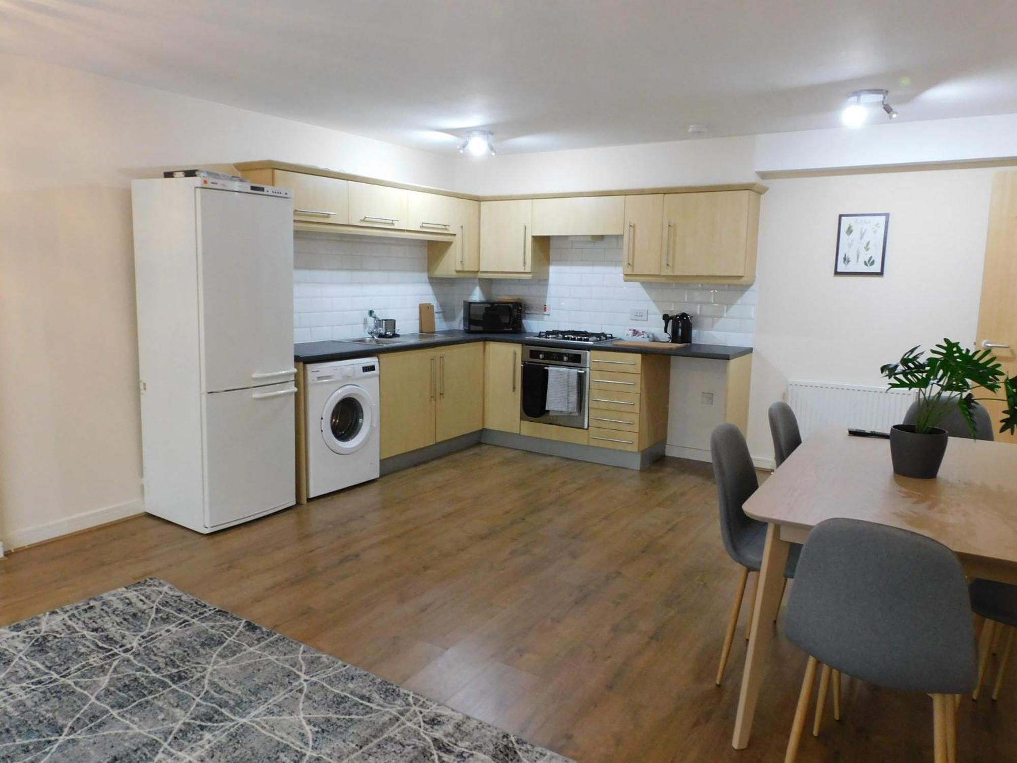 Fabulous 2 Bed Apt 10 Mins From City Centre Glasgow Buitenkant foto